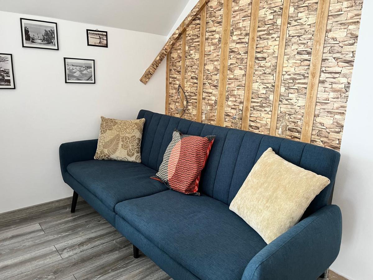 Milos Apartments Pomorie Luaran gambar